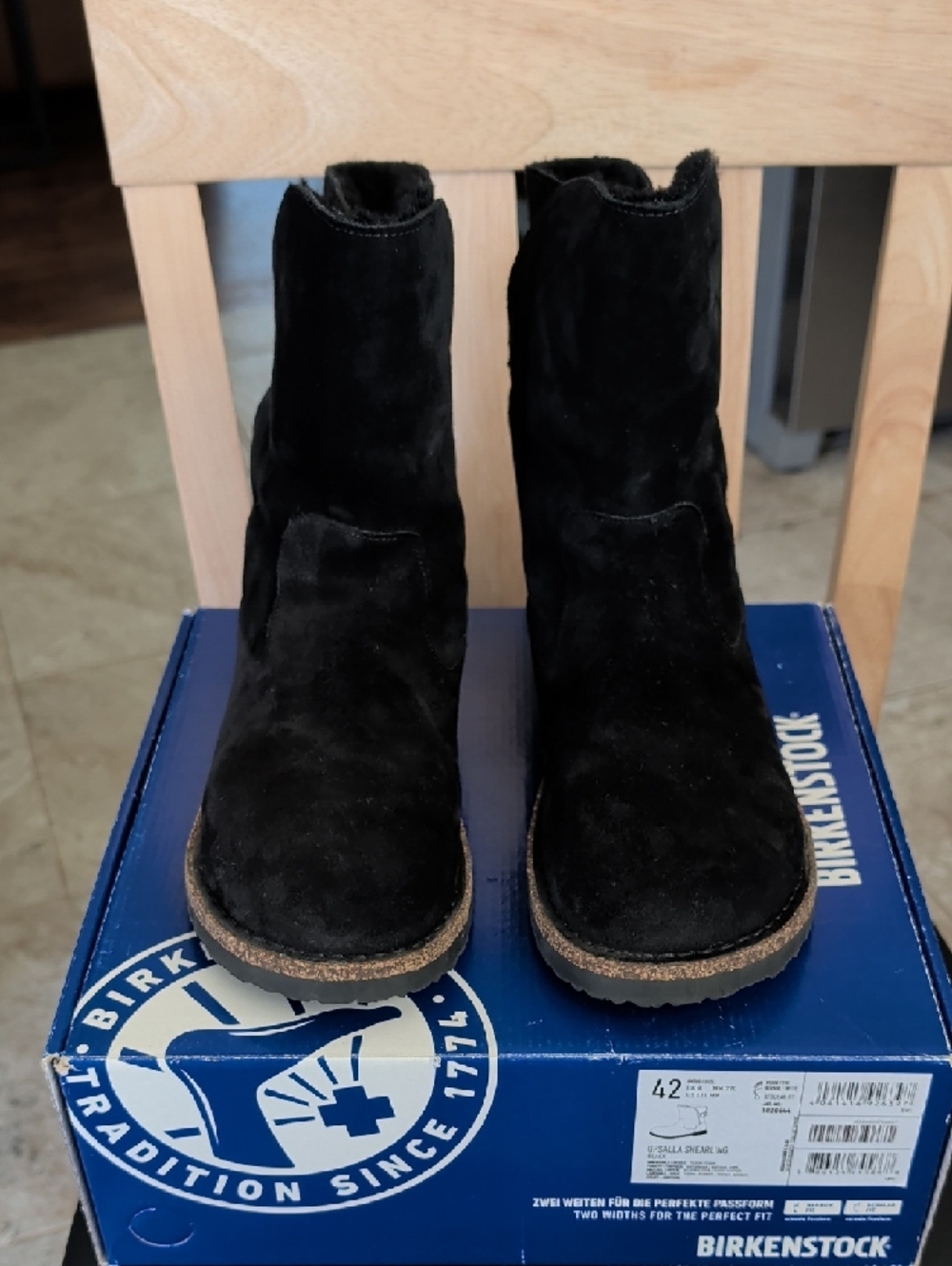 Birkenstock Upsalla Shearling Black (42) US Women's 11/Men's 9 EUC